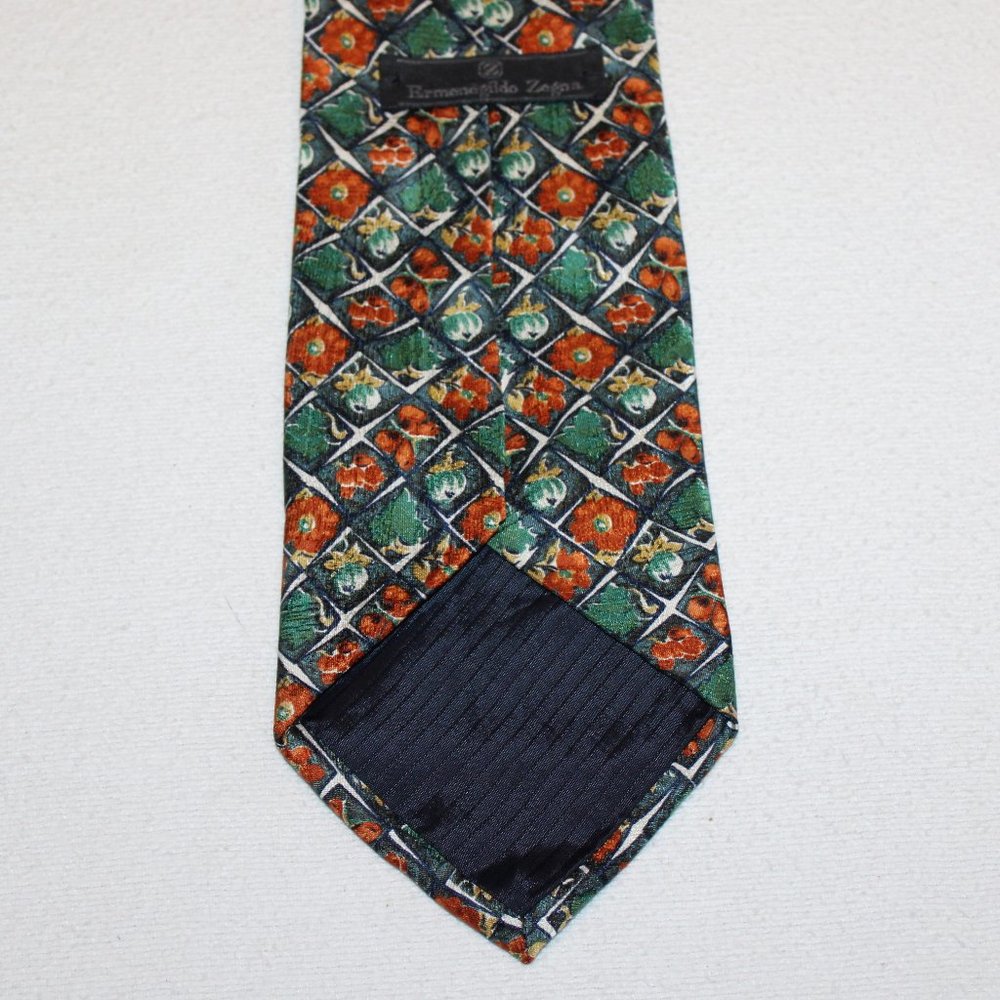 Ermenegildo Zegna 100% silk necktie green orange flower butterfly leaf Italy tie - Picture 2 of 8